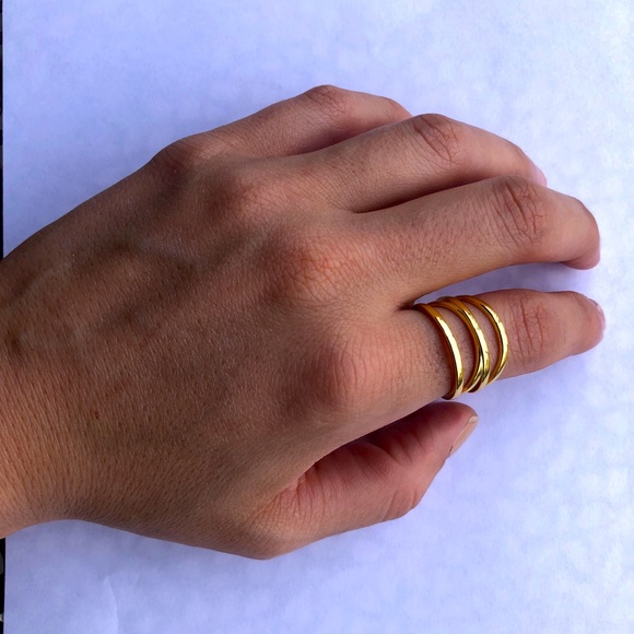 Three Band Ring - Picture 3 of 4